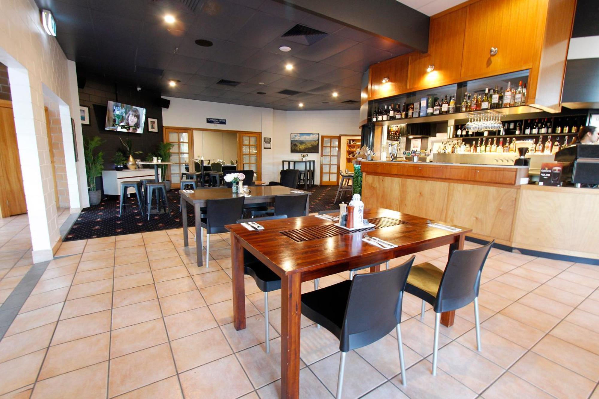 Windmill Motel & Events Centre Mackay Esterno foto