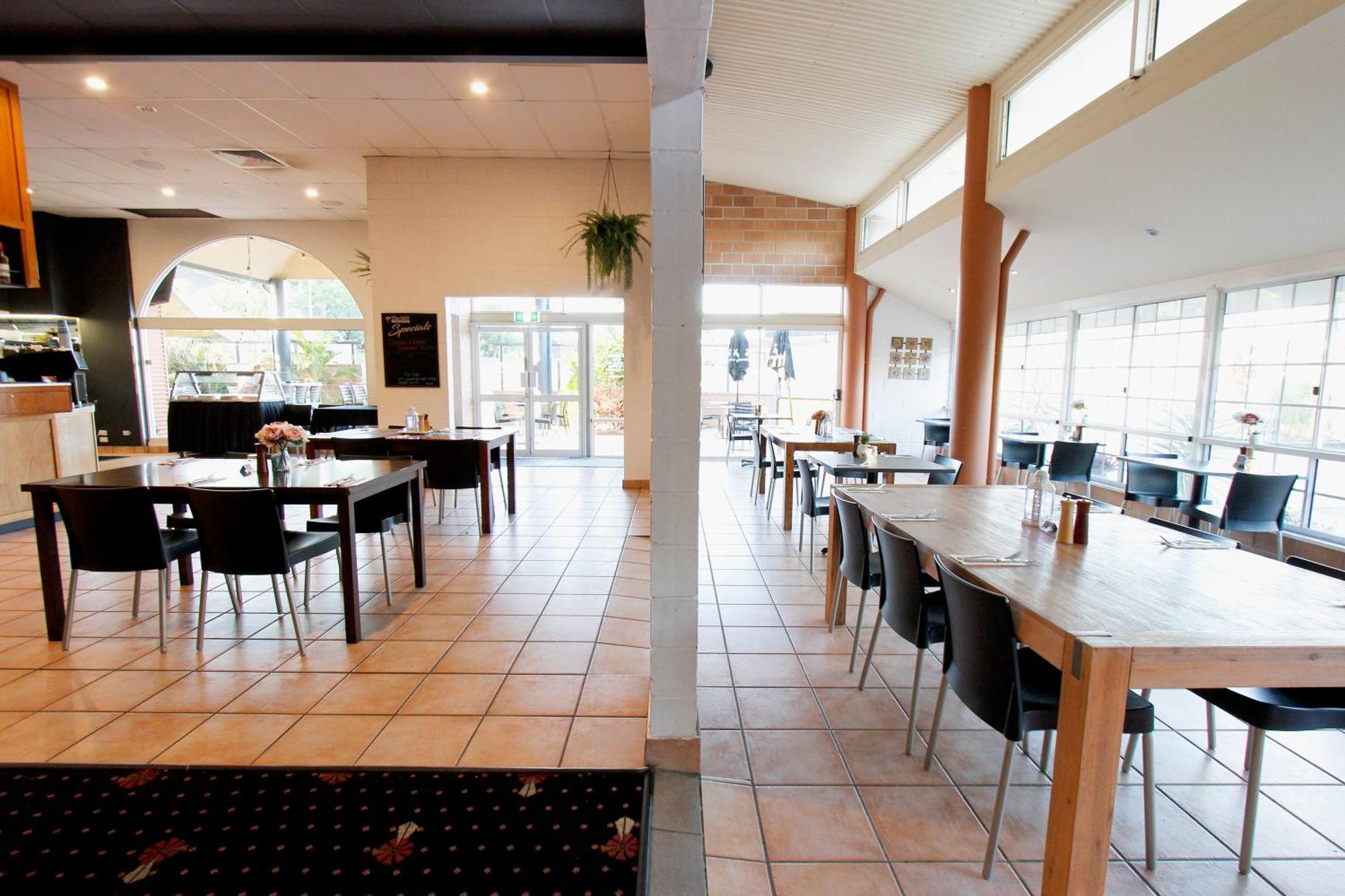 Windmill Motel & Events Centre Mackay Esterno foto