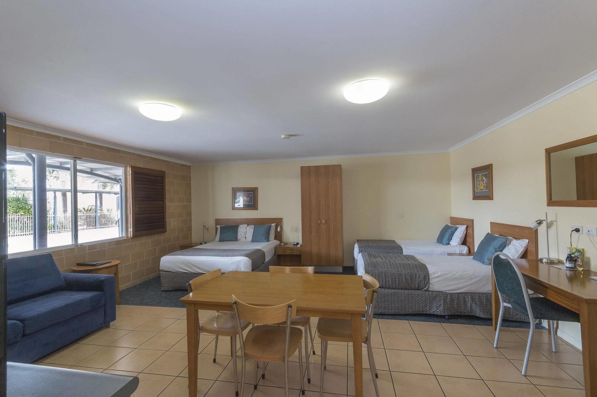 Windmill Motel & Events Centre Mackay Esterno foto